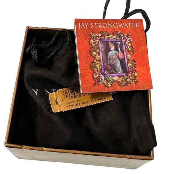 Jay Strongwater Cherry Box + Swarovski Crystals Delft Garden Collection + Box - Picture 6 of 8